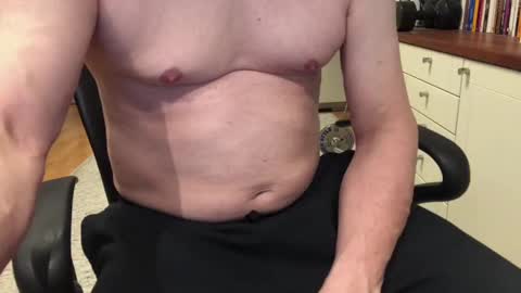 Snapshot of maxx_martin chatting on 21, 2, 2025 Max online show from 21, 2, 2025