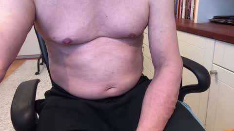 Snapshot of maxx_martin chatting on 25, 2, 2025 Max online show from 25, 2, 2025