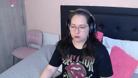 May online show from 9, 9, 2025