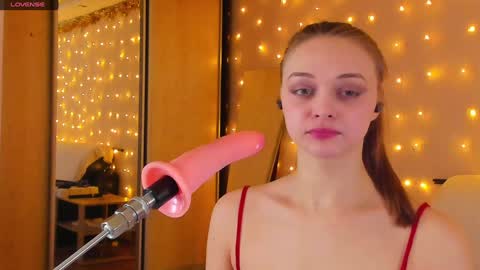 Snapshot of may_fl0wer chatting on 12, 1, 2025 May Flower online show from 12, 1, 2025