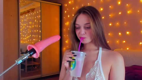 Snapshot of may_fl0wer chatting on 14, 1, 2025 May Flower online show from 14, 1, 2025