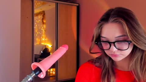 Snapshot of may_fl0wer chatting on 20, 1, 2025 May Flower online show from 20, 1, 2025