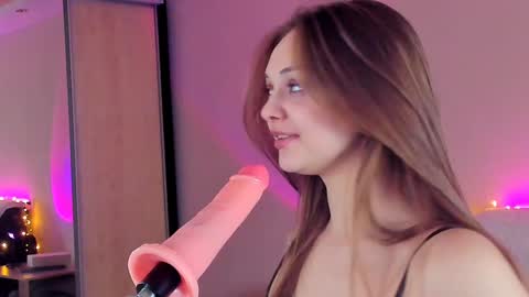 Snapshot of may_fl0wer chatting on 24, 1, 2025 May Flower online show from 24, 1, 2025