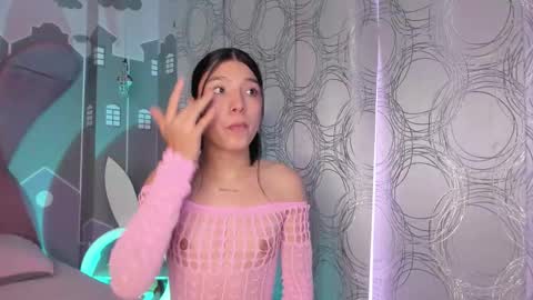 Snapshot of may_fox06 chatting on 1, 12, 2025 MAY online show from 1, 12, 2025