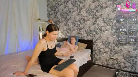 Snapshot of may_want chatting on 23, 10, 2025 Leila online show from 23, 10, 2025