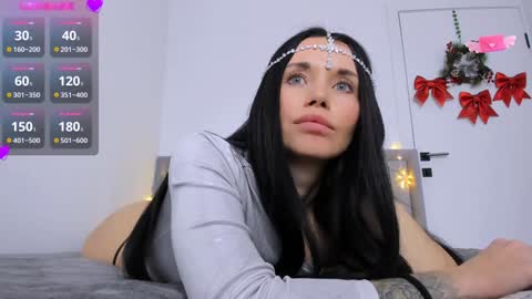 may_xx online show from 24, 12, 2024