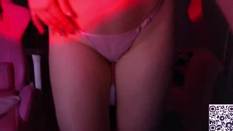 Snapshot of maya_blonde18 chatting on 27, 1, 2025 Maya online show from 27, 1, 2025