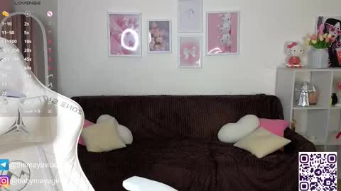 Snapshot of maya_blonde18 chatting on 25, 10, 2025 Maya online show from 25, 10, 2025