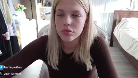 Snapshot of maya_blonde18 chatting on 9, 7, 2026 Maya online show from 9, 7, 2026