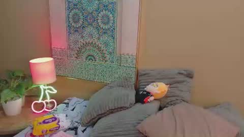 Snapshot of maya_house chatting on 16, 7, 2026 maya_house online show from 16, 7, 2026