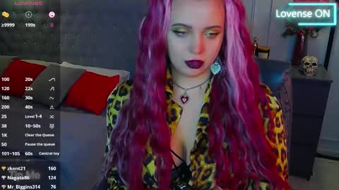 Maya Mils online show from 24, 2, 2025