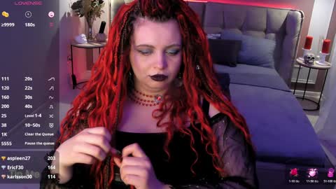 Maya Mils online show from 11, 4, 2026