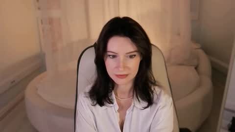 Snapshot of maya_sunshine chatting on 23, 10, 2025 Maya  Follow me online show from 23, 10, 2025
