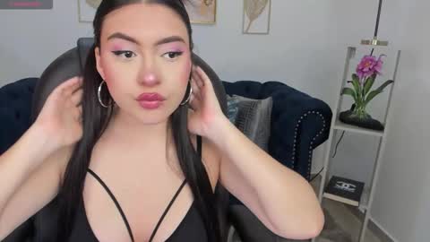 Maya vexx online show from 13, 12, 2025