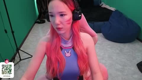 Maya Viola online show from 15, 3, 2026