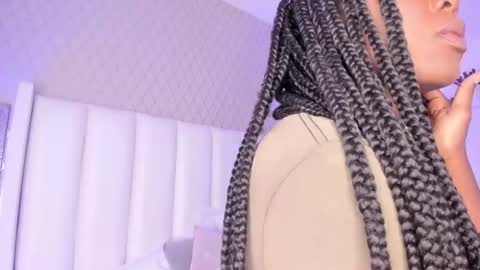 Maya online show from 1, 3, 2025