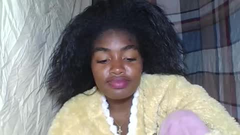 Snapshot of mayajadorelie chatting on 14, 9, 2025 charlesia online show from 14, 9, 2025