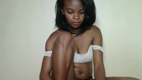 mayalabelle online show from 22, 11, 2025