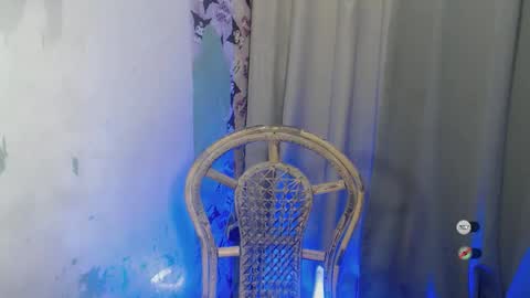 mayasally_ online show from 30, 11, 2025