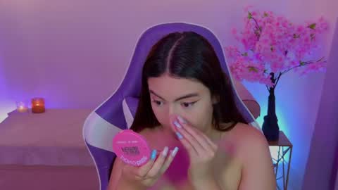 Maya Vexx online show from 9, 6, 2026