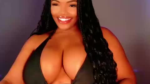 MayBabi online show from 18, 10, 2025