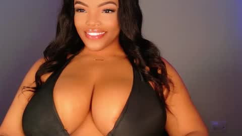 MayBabi online show from 13, 12, 2025