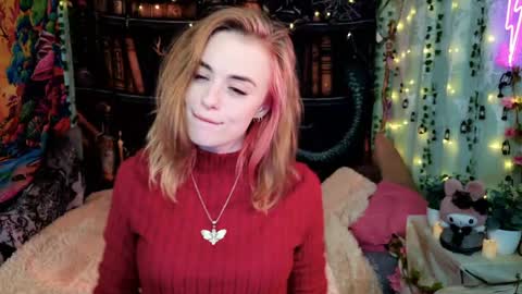 Snapshot of maybe_yours333 chatting on 27, 5, 2026 maybe_yours333 online show from 27, 5, 2026