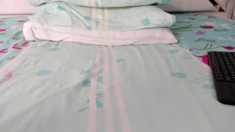 Snapshot of maybelline_666 chatting on 5, 10, 2025 Maybelline69 online show from 5, 10, 2025