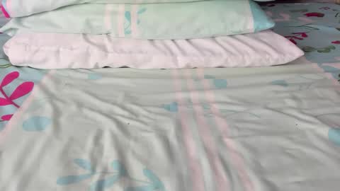 Snapshot of maybelline_666 chatting on 16, 12, 2025 Maybelline69 online show from 16, 12, 2025