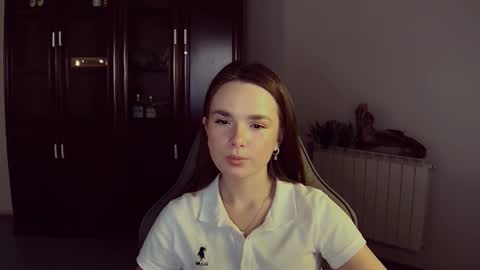 maybloom_ online show from 14, 11, 2025