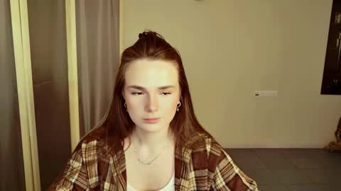 maybloom_ online show from 13, 3, 2026