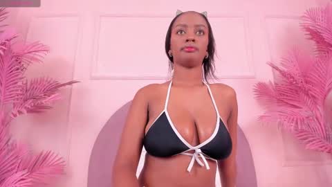 Snapshot of mayevanss chatting on 8, 10, 2025 mayevanss online show from 8, 10, 2025