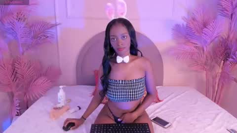 Snapshot of mayevanss chatting on 11, 10, 2025 mayevanss online show from 11, 10, 2025