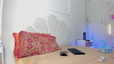 Snapshot of mayevanss chatting on 14, 11, 2025 mayevanss online show from 14, 11, 2025