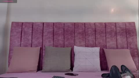 Rousse online show from 2, 2, 2026