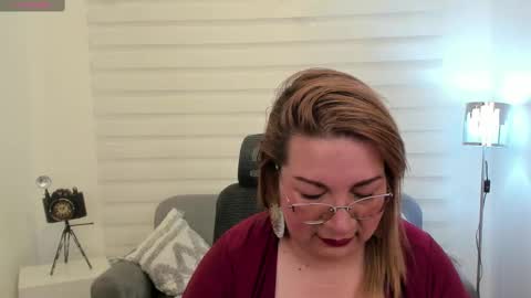 Snapshot of maylinleee chatting on 1, 2, 2025 Mailyn online show from 1, 2, 2025