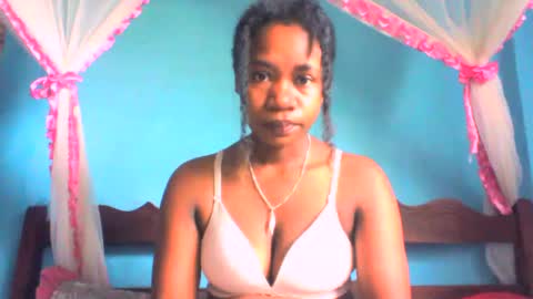 mayrah online show from 2, 2, 2025