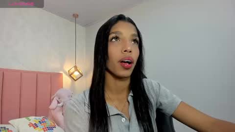 Snapshot of mayroberts chatting on 17, 1, 2025 MAY online show from 17, 1, 2025