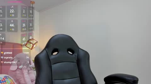 Snapshot of mayroberts chatting on 10, 2, 2025 MAY online show from 10, 2, 2025