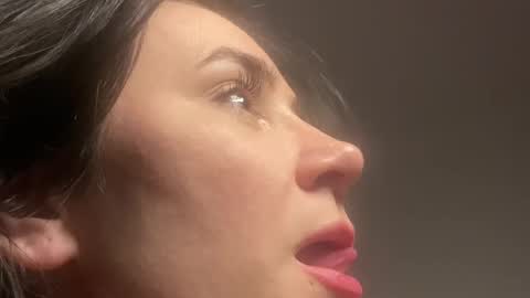 Snapshot of mayyka chatting on 9, 12, 2024 M online show from 9, 12, 2024