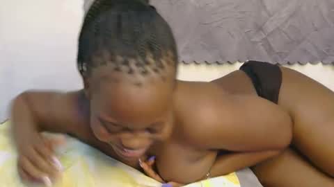 mazel_quincy online show from 11, 9, 2025