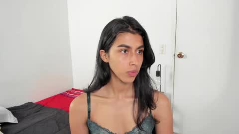 mazikeen_18 online show from 12, 5, 2026
