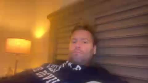 Snapshot of mbnc chatting on 11, 7, 2026 lol online show from 11, 7, 2026