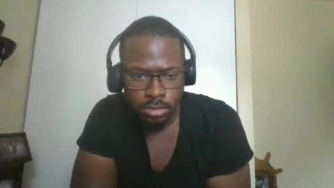 Mark online show from 7, 10, 2025