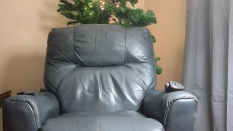 Snapshot of mckhero chatting on 19, 11, 2025 Sean online show from 19, 11, 2025