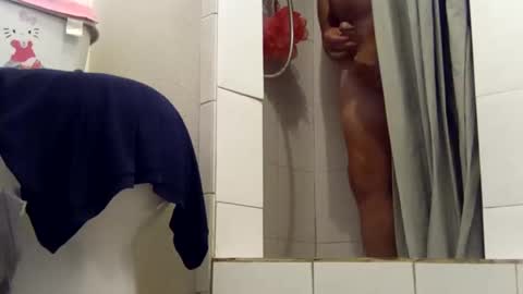 meaderd740870 online show from 28, 2, 2025