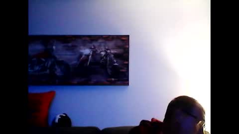 me at home online show from 23, 9, 2025