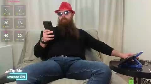 Snapshot of meaty_roll chatting on 7, 3, 2025 Meaty Roll online show from 7, 3, 2025