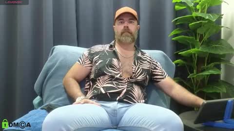 Snapshot of meaty_roll chatting on 12, 9, 2025 Meaty Roll online show from 12, 9, 2025