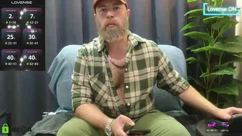 Snapshot of meaty_roll chatting on 14, 10, 2025 Meaty Roll online show from 14, 10, 2025